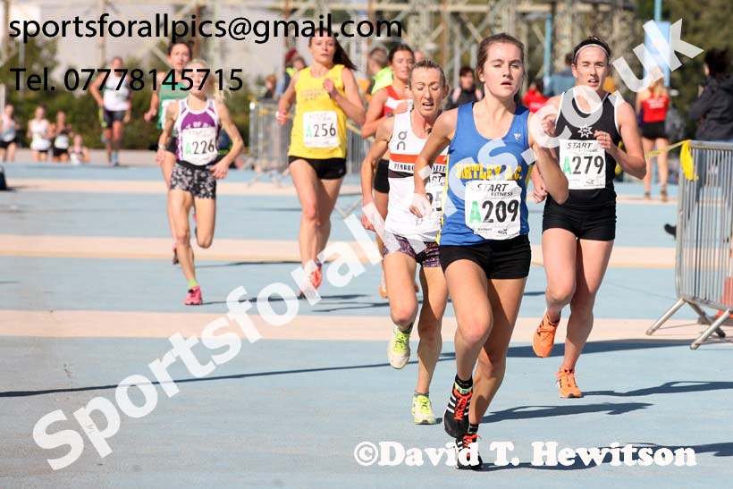 Senior womens Northern 4 Stage Road Relay, SportsCity, Manchester. Photo: David T. Hewitson/Sports for All Pics